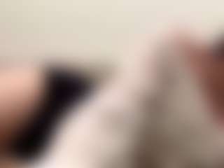 RosalineWainright's Live Sex Cam Show