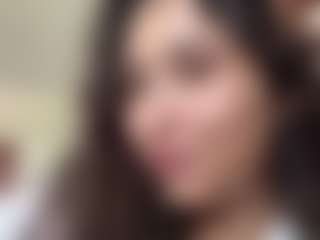 RosalineWainright's Live Sex Cam Show