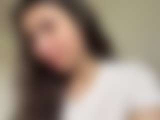 RosalineWainright's Live Sex Cam Show