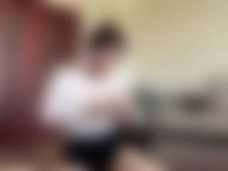 Live cam show with RosalineWainright - Ass Clapping on madthumbs