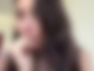 RosalineWainright's Live Sex Cam Show