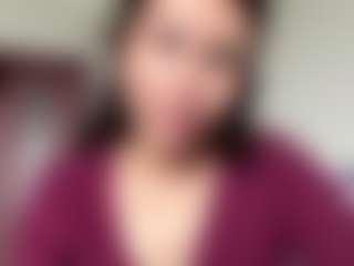 RosalineWainright's Live Sex Cam Show