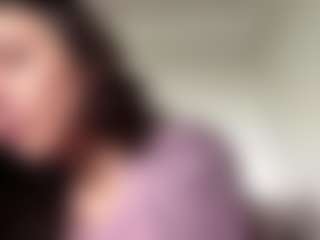 RosalineWainright's Live Sex Cam Show
