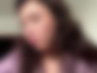 RosalineWainright's Live Sex Cam Show