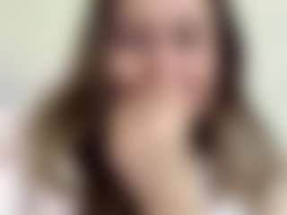 RosalineWainright's Live Sex Cam Show