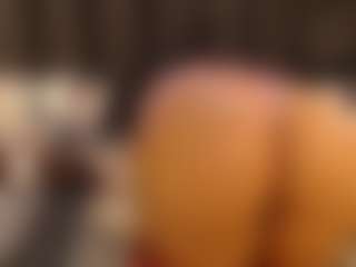 Curvybootyqueenx22's Live Sex Cam Show