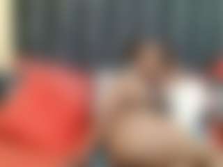 EBONYTIYANA's Live Sex Cam Show