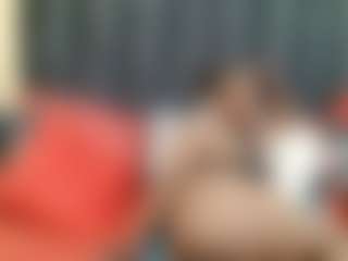 EBONYTIYANA's Live Sex Cam Show