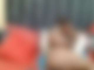 EBONYTIYANA's Live Sex Cam Show