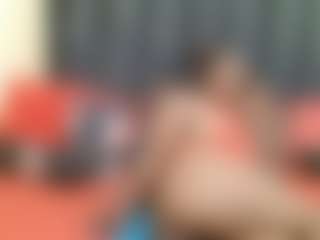 EBONYTIYANA's Live Sex Cam Show
