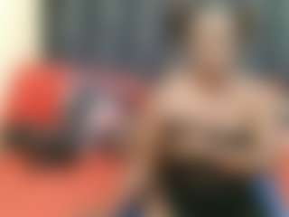 EBONYTIYANA's Live Sex Cam Show