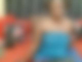 EBONYTIYANA's Live Sex Cam Show