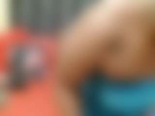 EBONYTIYANA's Live Sex Cam Show