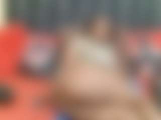 EBONYTIYANA's Live Sex Cam Show