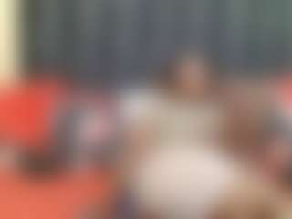 EBONYTIYANA's Live Sex Cam Show