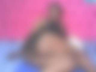 EBONYTIYANA's Live Sex Cam Show