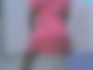 Live cam show with EBONYTIYANA - Thick on Camsoda