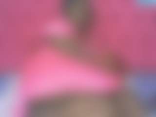 Live cam show with EBONYTIYANA - Thick on Latina Girls