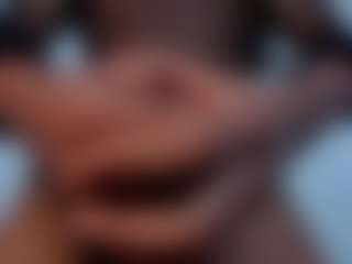 Live cam show with Foxystress2 - Orgasm on Free Soda