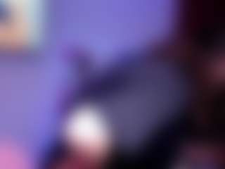 larsonbeverly's Live Sex Cam Show