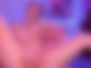 larsonbeverly's Live Sex Cam Show