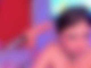 larsonbeverly's Live Sex Cam Show