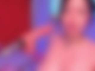 larsonbeverly's Live Sex Cam Show