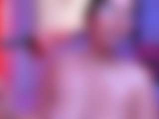 larsonbeverly's Live Sex Cam Show