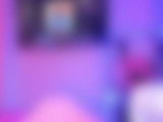 Live cam show with larsonbeverly - Submissive on CamwithHer