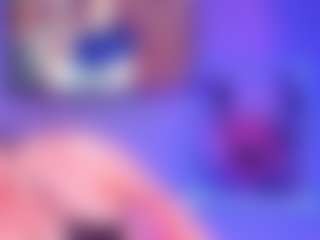 Live cam show with larsonbeverly - Ride Torso on Uber Horny