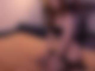 Lorenziaa's Live Sex Cam Show