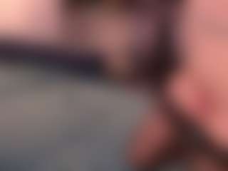 Live cam show with Lorenziaa - Tease on Cam Slut