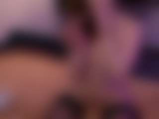 Lorenziaa's Live Sex Cam Show