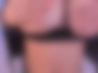 Live cam show with salmma-habibi - Green Eyes on Camsoda