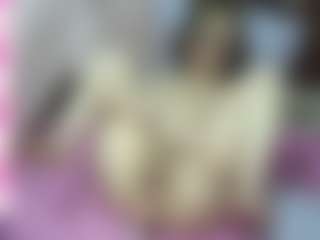 slunacutie's Live Sex Cam Show