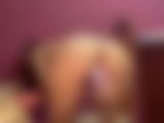 Sweetsophy420's Live Sex Cam Show