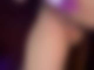 Sweetsophy420's Live Sex Cam Show