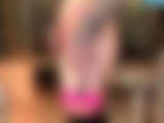 agusvic couple's Live Sex Cam Show