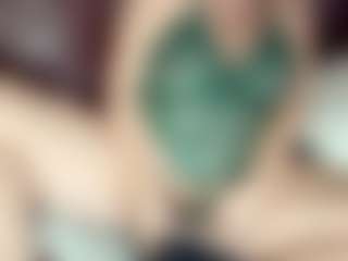 Bellasquirtsuk's Live Sex Cam Show
