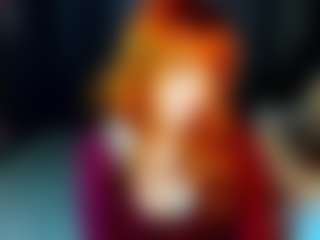 Live cam show with BellaWil-De - Public on madthumbs
