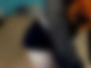 Live cam show with BellaWil-De - Green Eyes on Cam Slut