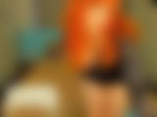 Live cam show with BellaWil-De - Solo on Camsoda
