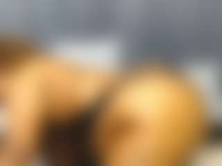 Live cam show with BustyModexx - Oil on liverealitysex.com
