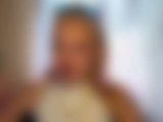 Polly's Live Sex Cam Show