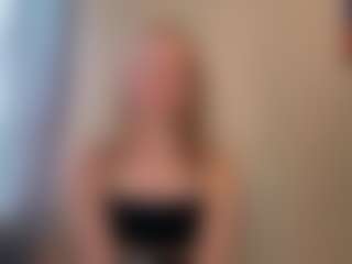 Polly's Live Sex Cam Show
