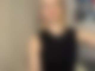 Live cam show with Polly - Facial on Fling VIP Chat