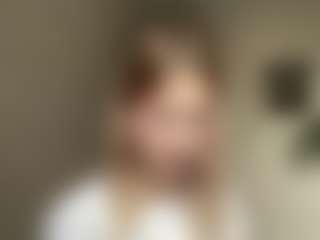 Mia's Live Sex Cam Show