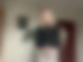 Mia's Live Sex Cam Show