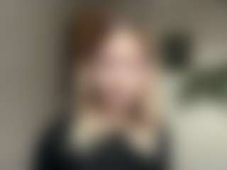Mia's Live Sex Cam Show