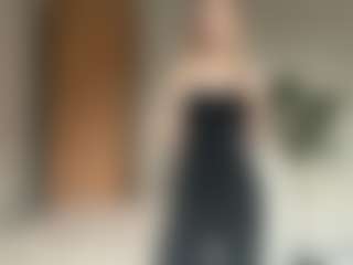 Mia's Live Sex Cam Show